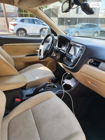 מודעת רכב מיצובישי אאוטלנדר