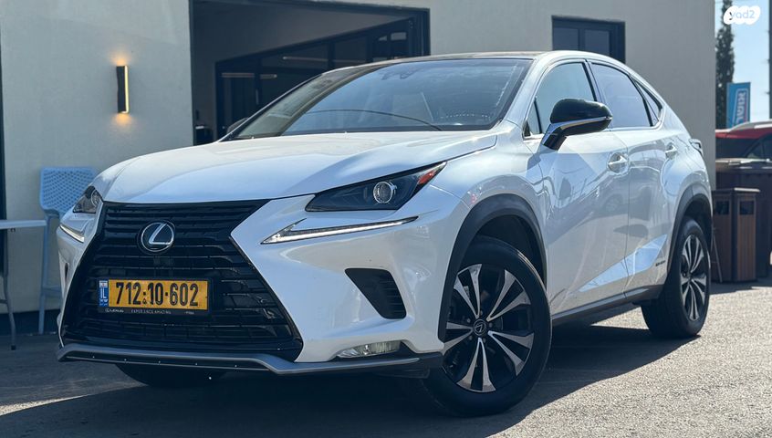 מודעת רכב לקסוס NX