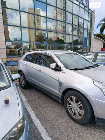 מודעת רכב קאדילק SRX