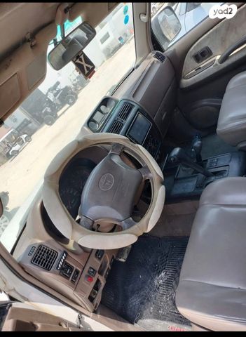 מודעת רכב טויוטה לנד קרוזר