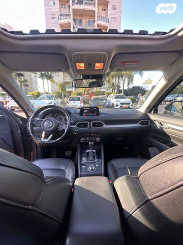 מודעת רכב מאזדה CX-5