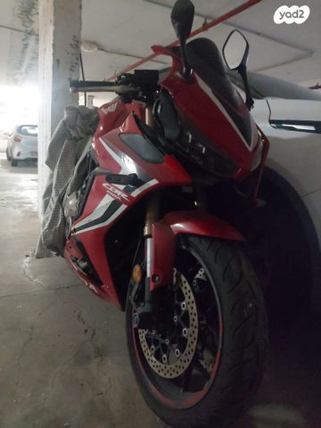 מודעת רכב הונדה CBR650R