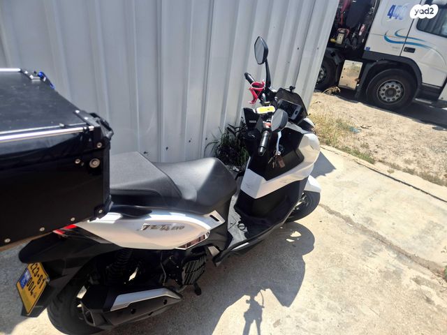 מודעת רכב סאן יאנג Jet 14 EVO