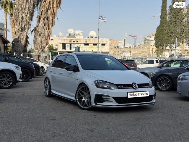 מודעת רכב פולקסווגן גולף