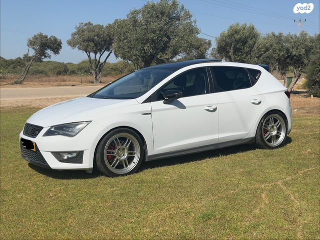 מודעת רכב סיאט לאון