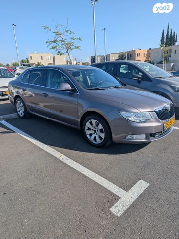 מודעת רכב סקודה סופרב