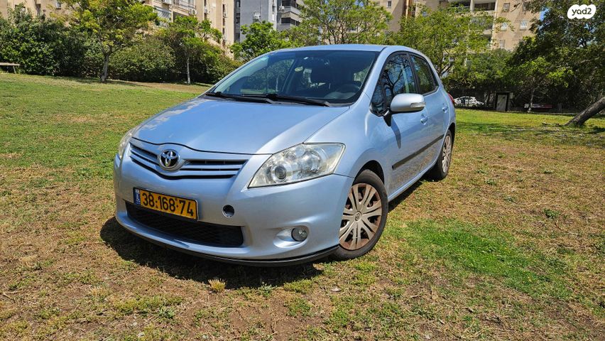 מודעת רכב טויוטה אוריס