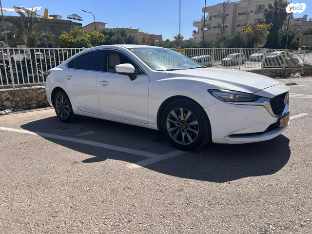 מודעת רכב מאזדה 6