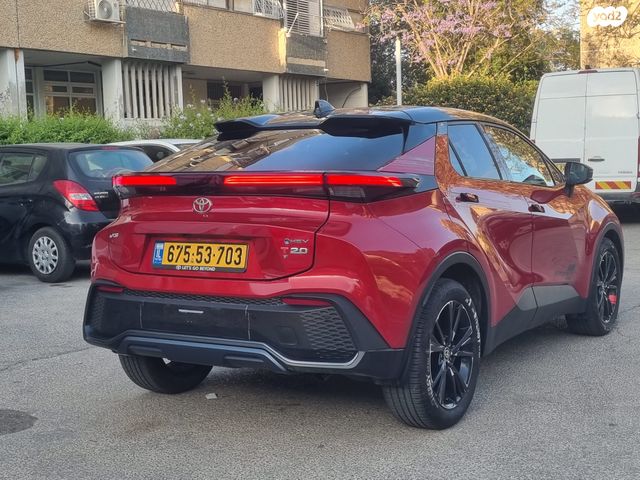 מודעת רכב טויוטה C-HR