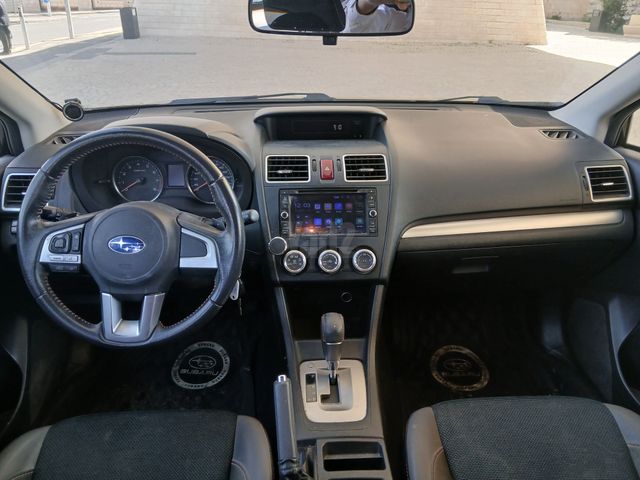 מודעת רכב סובארו XV