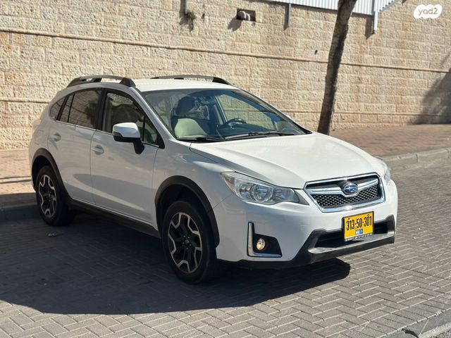 מודעת רכב סובארו XV
