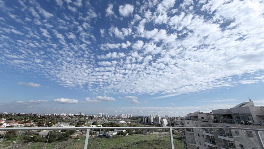 דרך ששת הימים 72