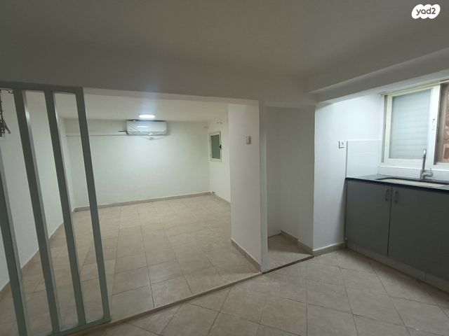 סמטת נחום 23