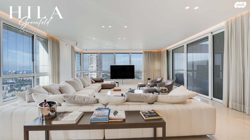 גג/ פנטהאוז, צמרות איילון, פארק צמרת, תל אביב יפו