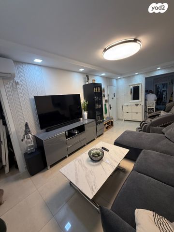 סמטת גדוד הפורצים 