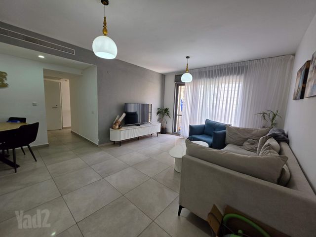 דירה למכירה בצור הדסה (תיווך) — 2
