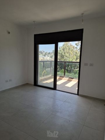 דירה למכירה בירושלים (תיווך) — 3