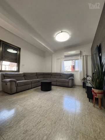 דירה למכירה בתל אביב יפו (תיווך) — 2