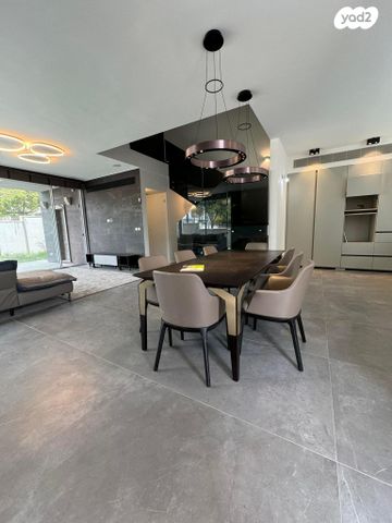 בית פרטי/ קוטג', רחובות