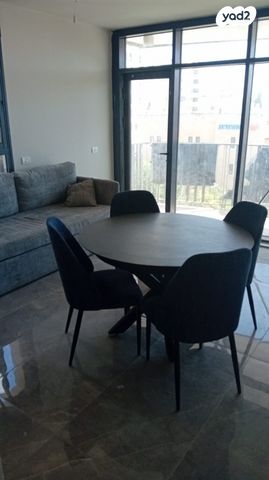 יפו 182