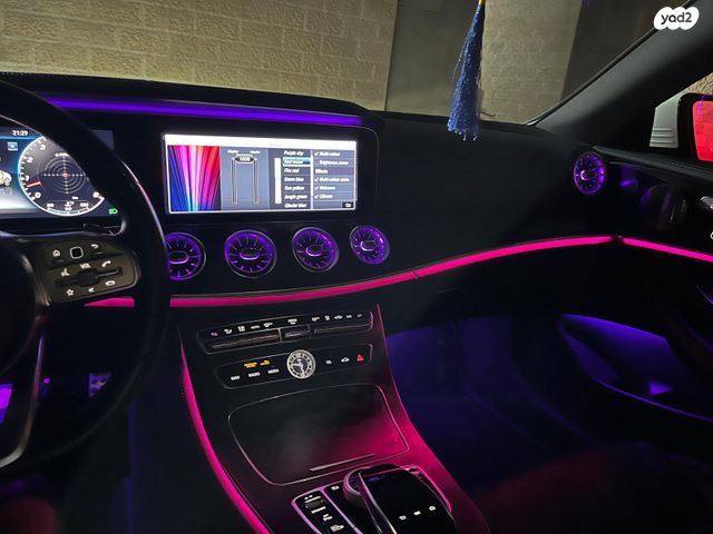 מודעת רכב מרצדס-בנץ E-class