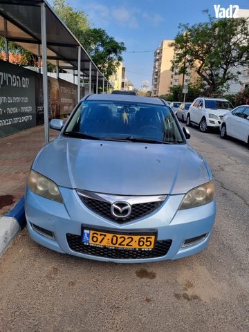 מודעת רכב מאזדה 3