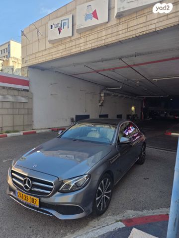 מודעת רכב מרצדס-בנץ E-class