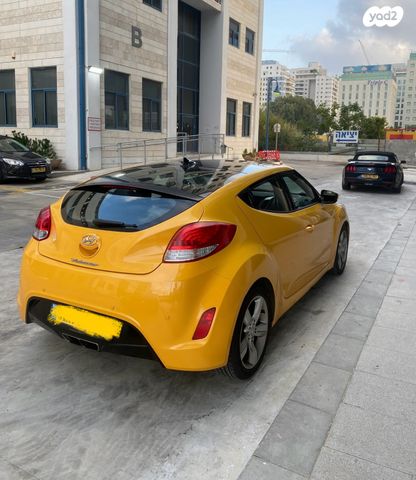מודעת רכב יונדאי ולוסטר