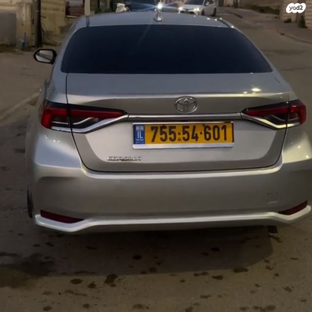 מודעת רכב טויוטה קורולה
