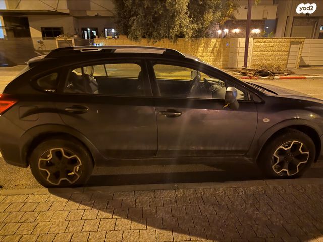 מודעת רכב סובארו XV