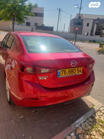 מודעת רכב מאזדה 3