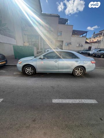 מודעת רכב טויוטה קאמרי