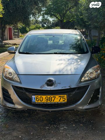 מודעת רכב מאזדה 3