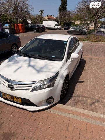 מודעת רכב טויוטה אוונסיס