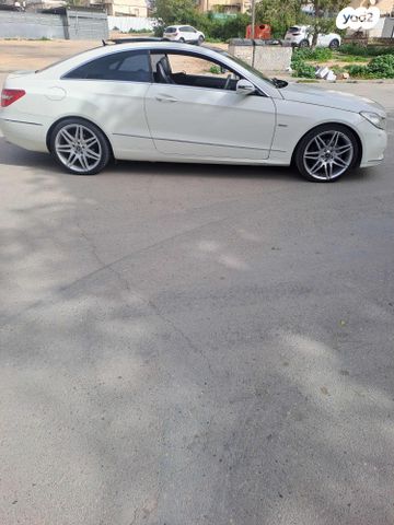 מודעת רכב מרצדס-בנץ E-class