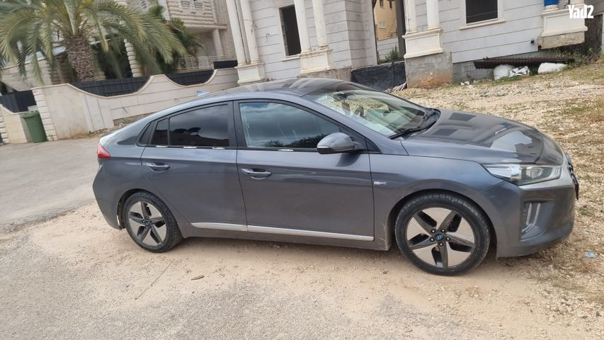 מודעת רכב יונדאי איוניק