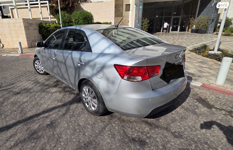 מודעת רכב קיה פורטה 