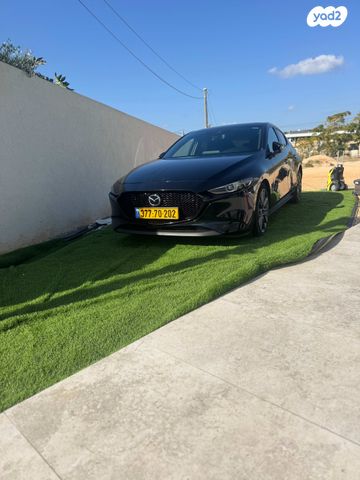 מודעת רכב מאזדה 3