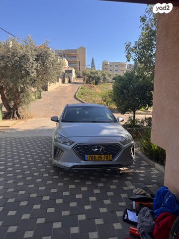 מודעת רכב יונדאי איוניק