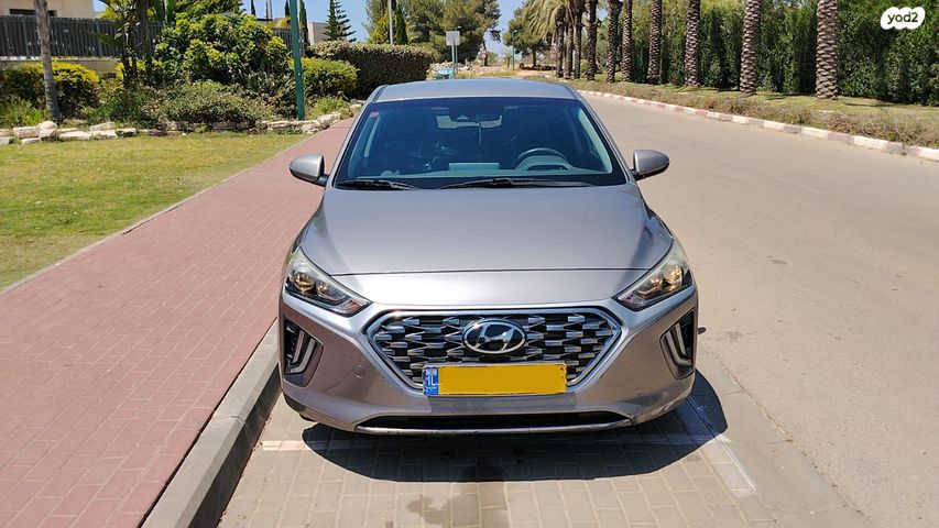 מודעת רכב יונדאי איוניק
