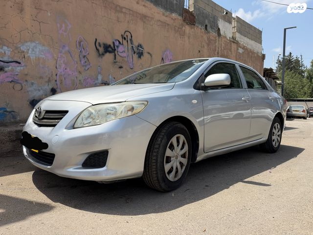 מודעת רכב טויוטה קורולה