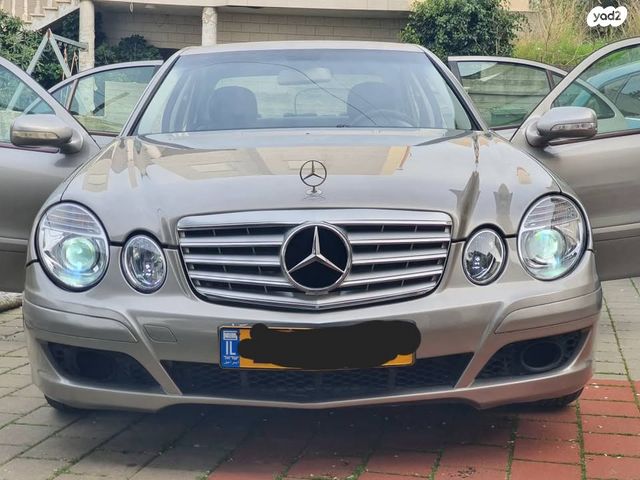 מודעת רכב מרצדס-בנץ E-class