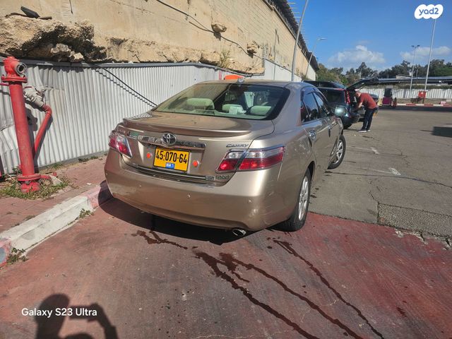 מודעת רכב טויוטה קאמרי