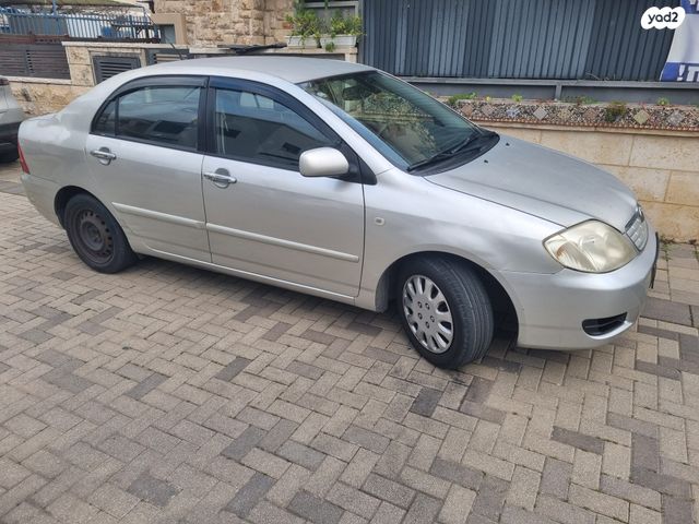 מודעת רכב טויוטה קורולה