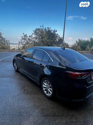 מודעת רכב טויוטה קורולה