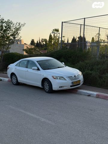 מודעת רכב טויוטה קאמרי