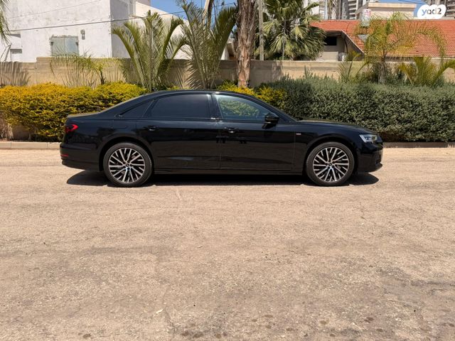 מודעת רכב אאודי A8