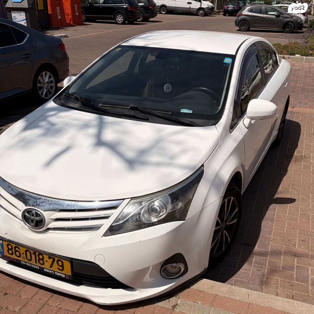 מודעת רכב טויוטה אוונסיס