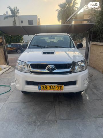 מודעת רכב טויוטה היילקס