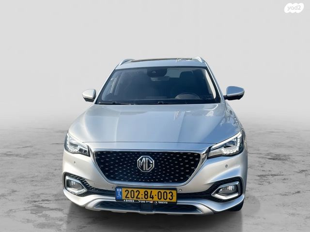 מודעת רכב אם ג'י EHS PHEV